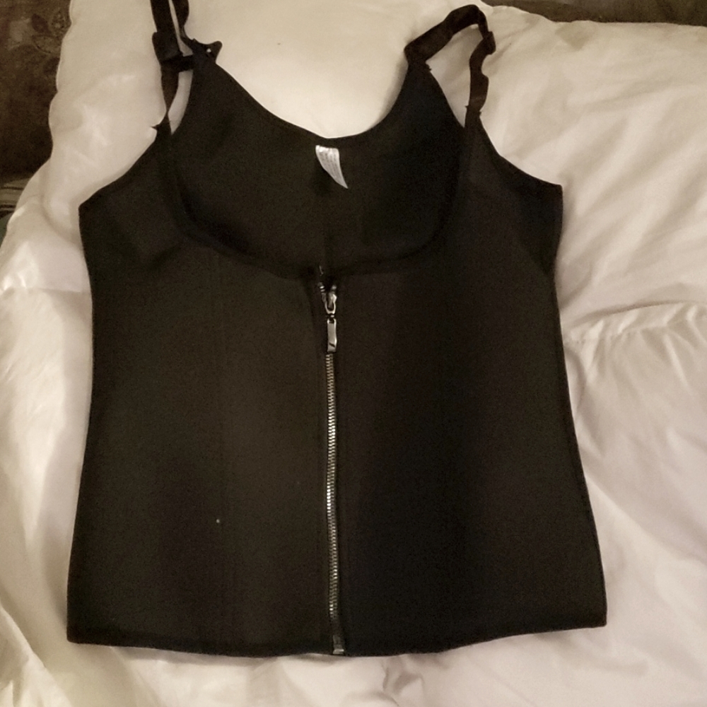 XL waist trainer